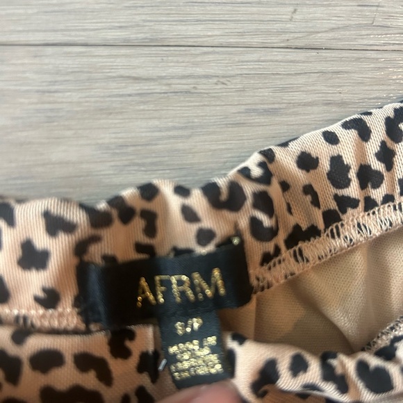 AFRM Leopard Print Midi Pencil Skirt Size S - Picture 2 of 3